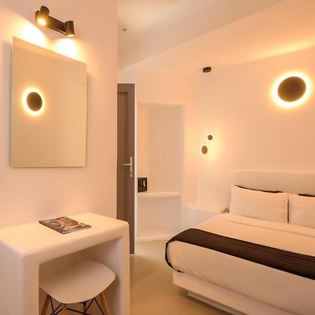 Tataki Family Hotel Fira  Exterior photo