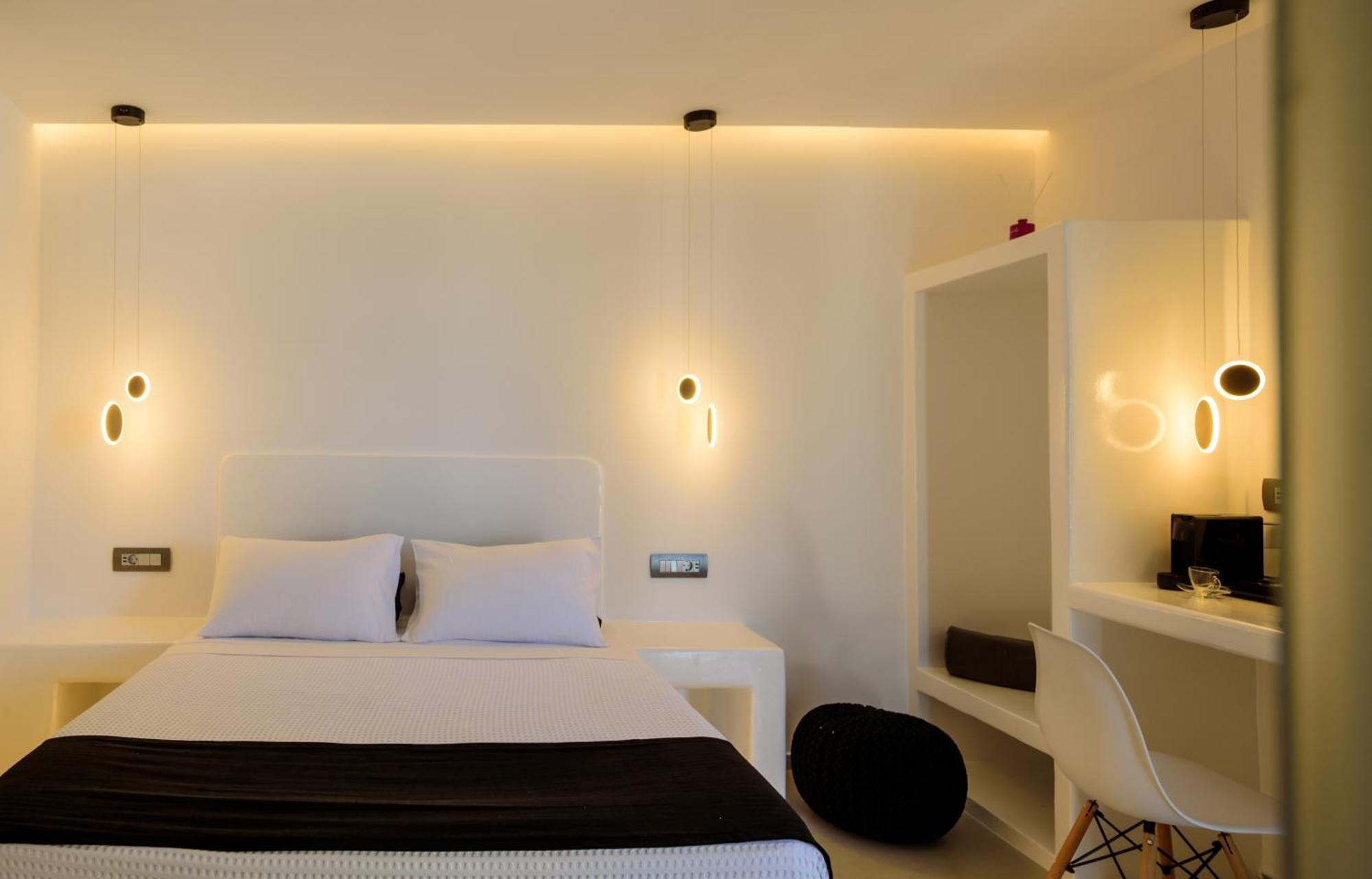 Tataki Family Hotel Fira  Exterior photo