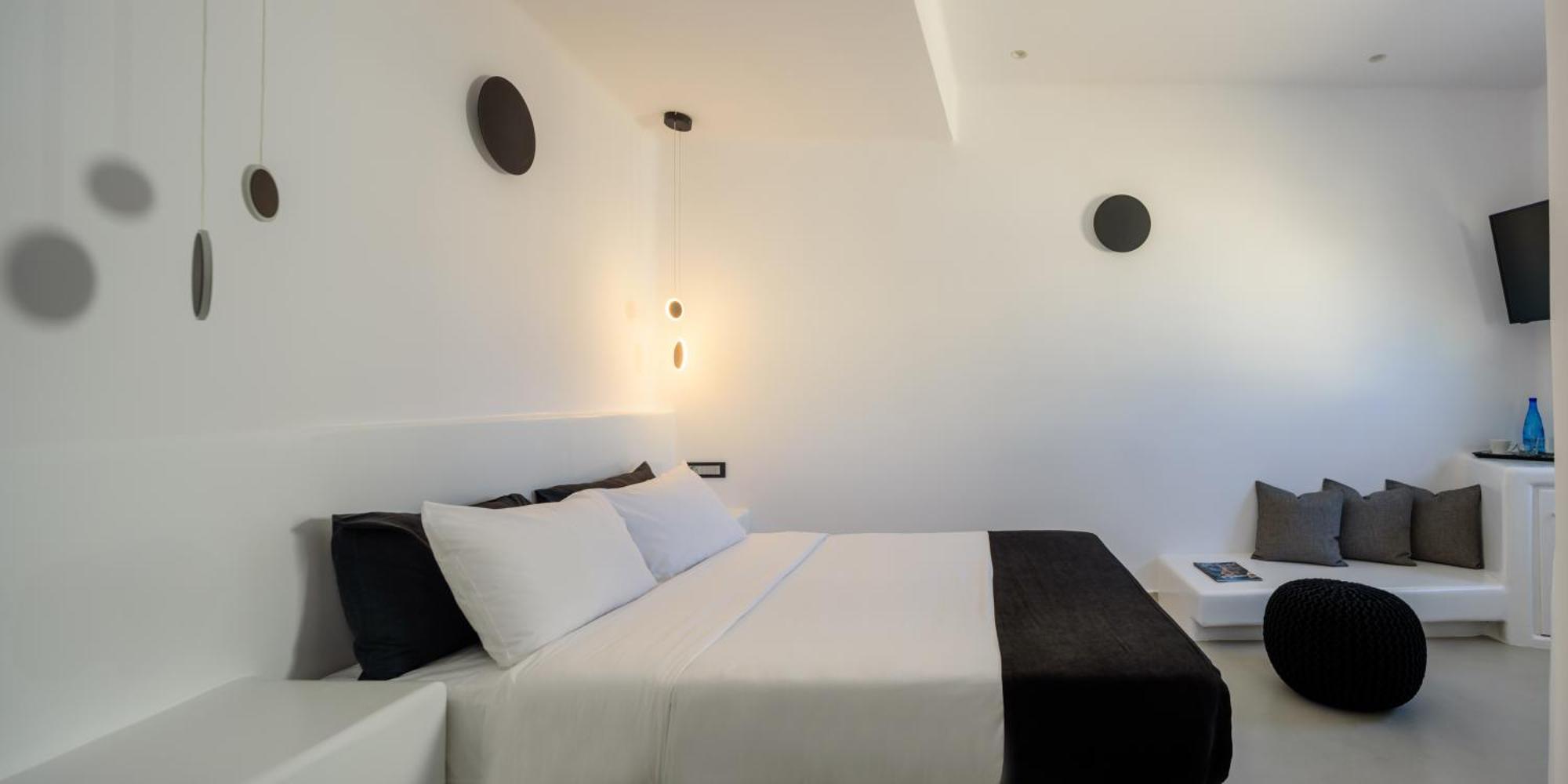 Tataki Family Hotel Fira  Exterior photo