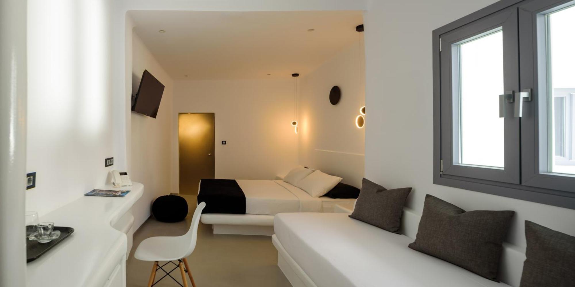 Tataki Family Hotel Fira  Exterior photo