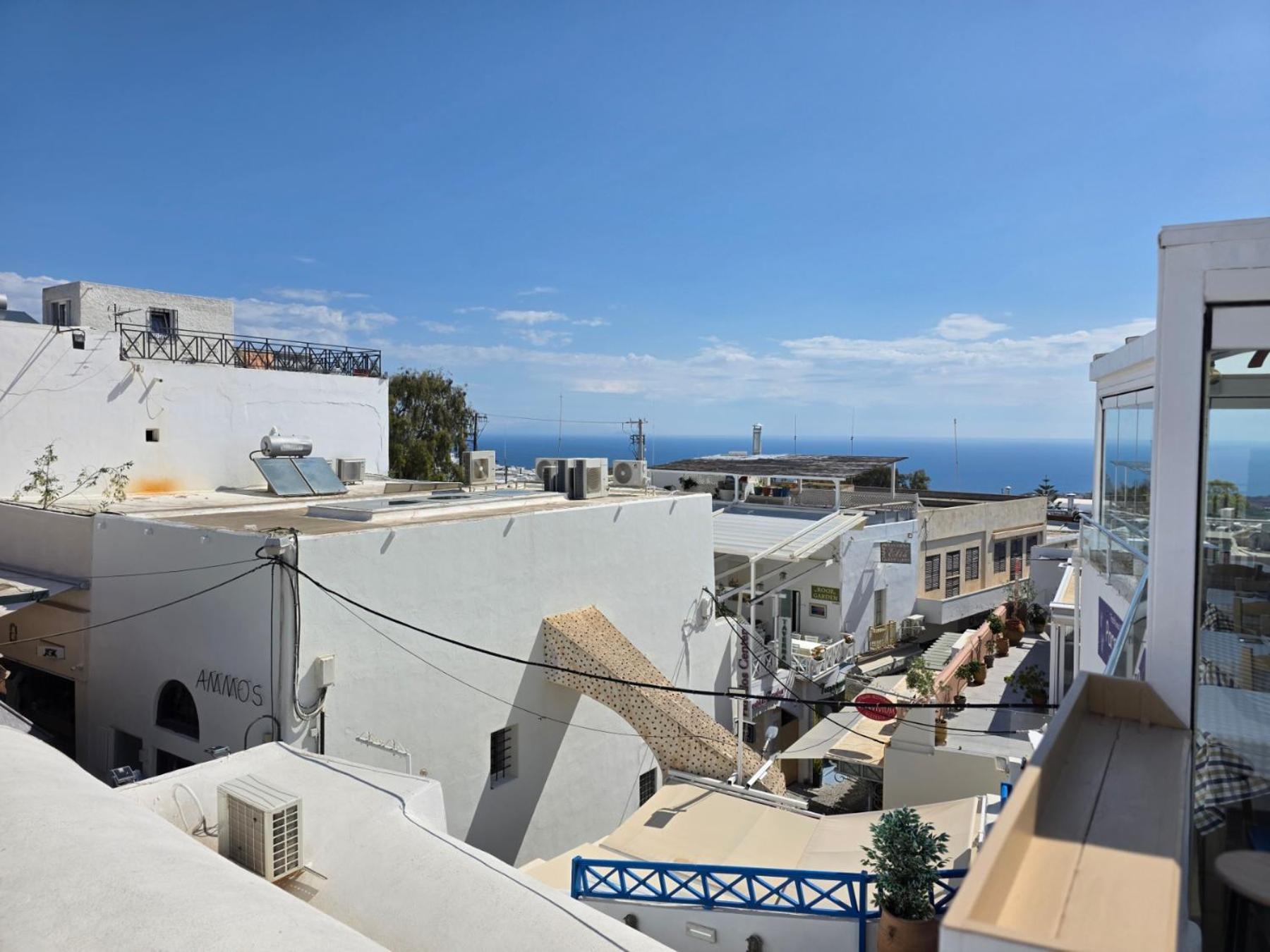 Tataki Family Hotel Fira  Exterior photo