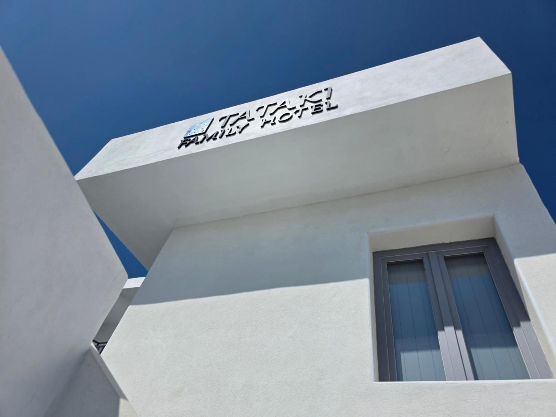 Tataki Family Hotel Fira  Exterior photo